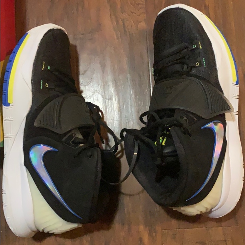 Nike Air Kyrie 6 basketball shoes